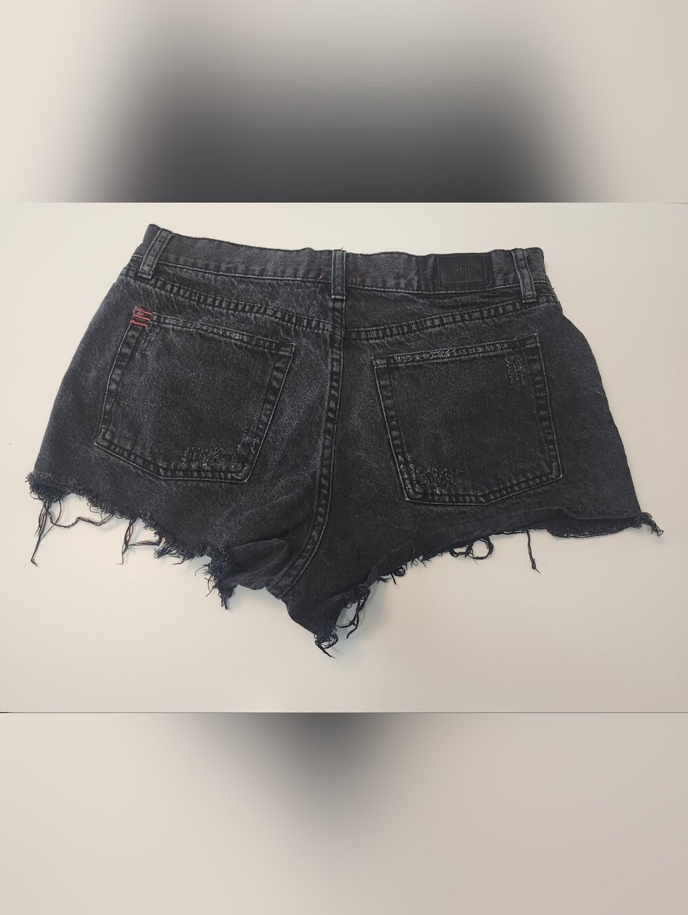BDG Black Washed Distressed High-Rise Jean Shorts Size 30 - Picture 6 of 6